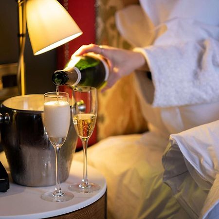Spread Eagle Hotel London Bagian luar foto