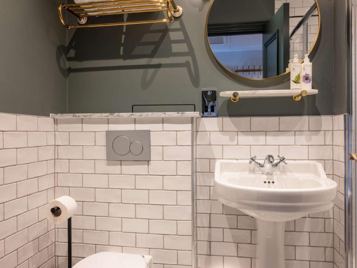 Spread Eagle Hotel London Bagian luar foto