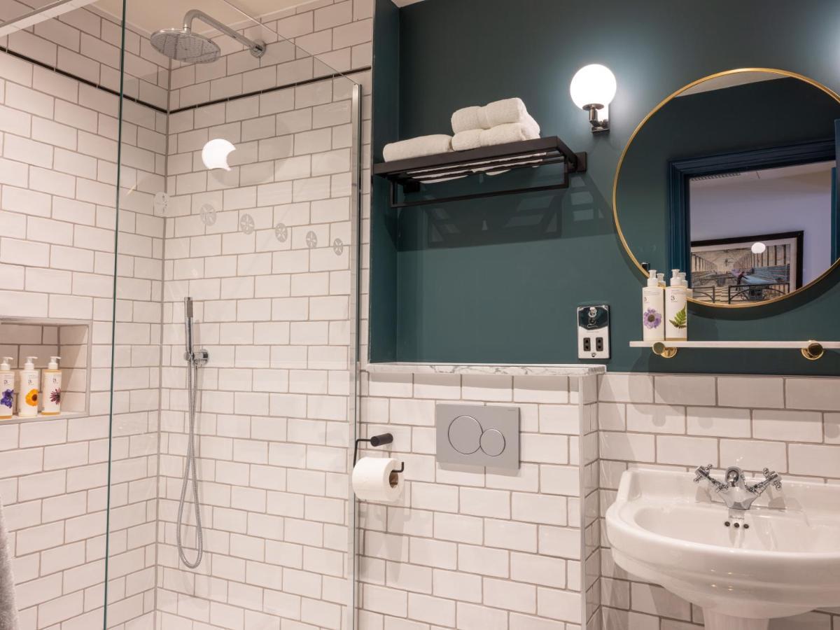 Spread Eagle Hotel London Bagian luar foto